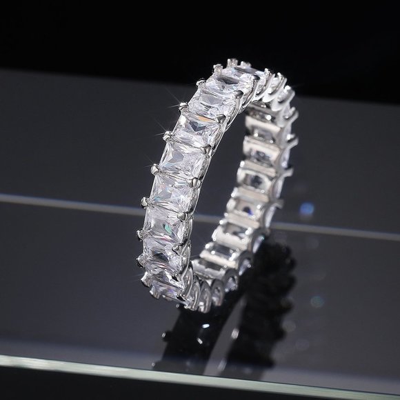 925 Sterling Silver Plated Clear CZ Eternity Wedding/, UNVN12103 - Picture 1 of 7